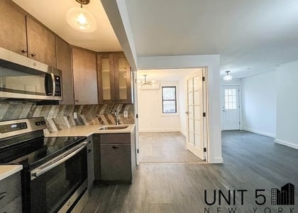 1114 Halsey Street - Photo 1