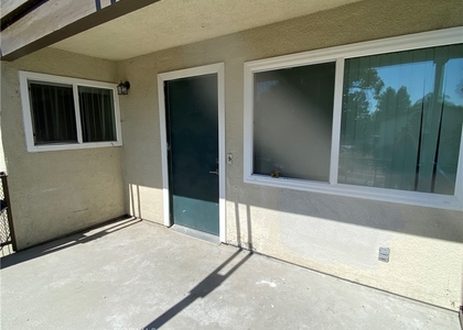 629 Alamo - Photo 1