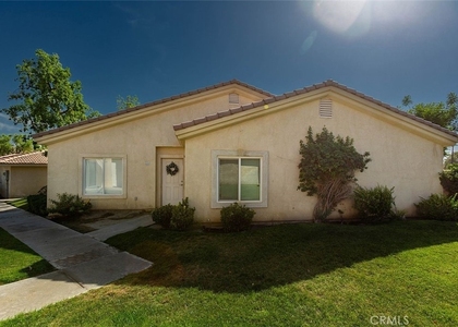 47395 Monroe Street - Photo 1