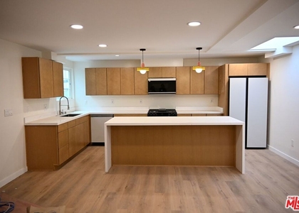 1000 S Sherbourne Drive - Photo 1