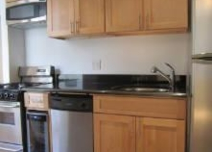 East 100th Street - Photo 1