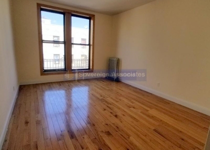 255 Fort Washington Avenue - Photo 1