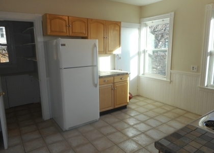 25 Rowell St - Photo 1