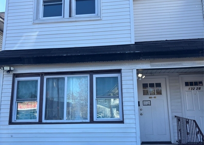 132-28 Crossbay Boulevard - Photo 1