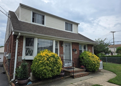 7 E Jefferson Avenue - Photo 1