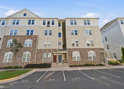 24678 Byrne Meadow Square - Photo 1