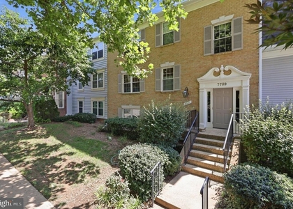 7739 Inversham Drive - Photo 1