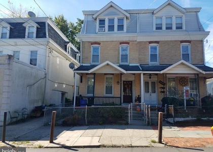 4354 Manayunk Avenue - Photo 1