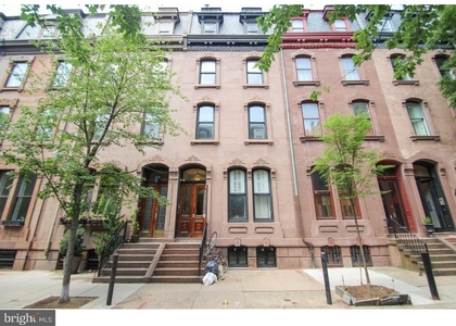 2033 Spruce Street - Photo 1