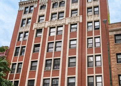 505 W Belmont - Photo 1