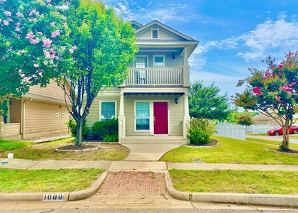 1000 Berry Bend Path - Photo 1