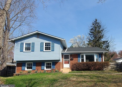 702 W Edmonston Drive - Photo 1