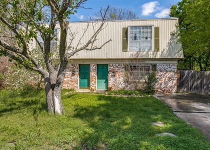 2212 Lanier Dr - Photo 1