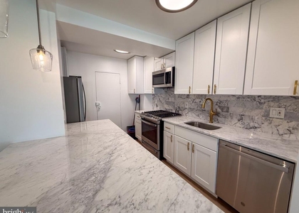 4201 Cathedral Avenue Nw - Photo 1