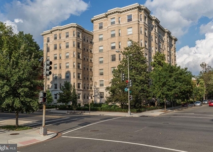 1801 16th Street Nw - Photo 1