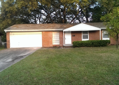 4455 Rainer Road - Photo 1