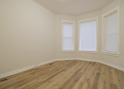 1141 S Francisco Avenue - Photo 1