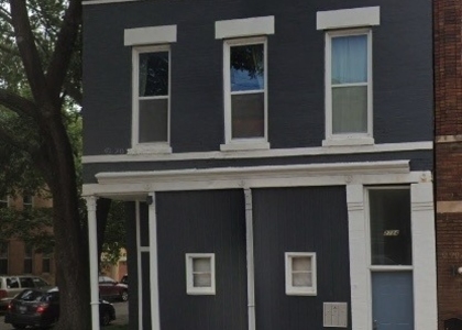 2724 W Chicago Avenue - Photo 1