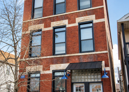 2117 W 18th Street - Photo 1