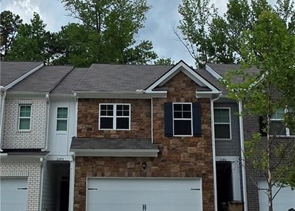 3370 Greyton Drive - Photo 1