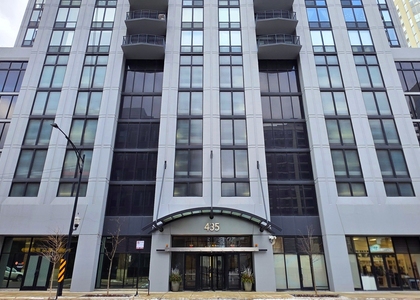 435 W Erie Street - Photo 1