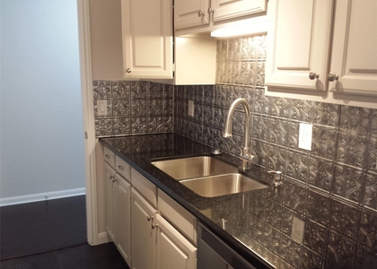 2400 N Braeswood Boulevard - Photo 1