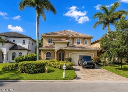 2915 Coco Lakes Drive - Photo 1