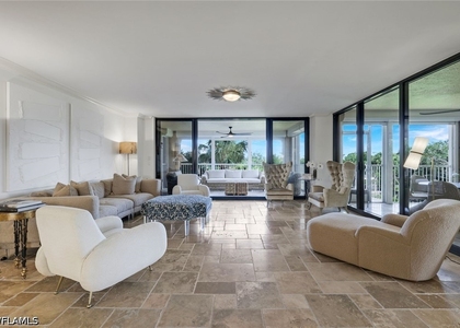 6597 Nicholas Boulevard - Photo 1