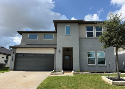 28934 Lupo River Court - Photo 1