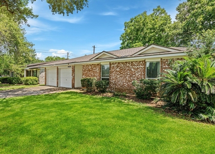 9666 Windswept Lane - Photo 1