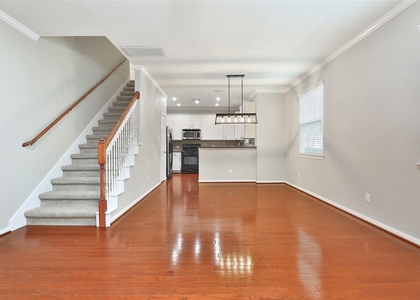 1422 W 24th Street - Photo 1