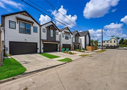 1508 Ryon Street - Photo 1