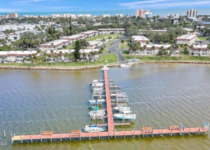 140 Aquarius Way - Photo 1