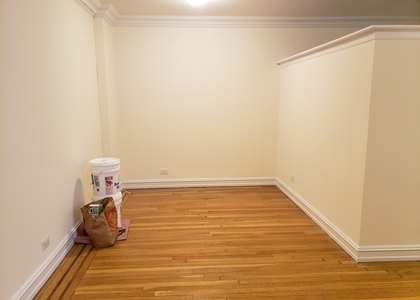 East 51 Street - Photo 1