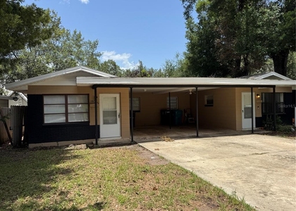 1421 Noble Place - Photo 1