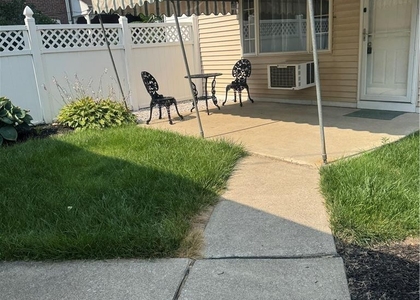 748 High Street - Photo 1