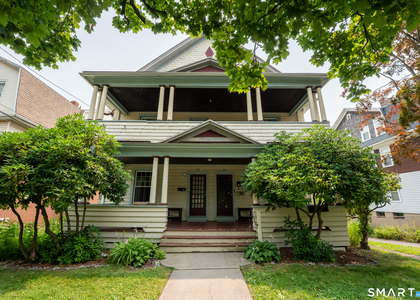 92 Fairfield Avenue - Photo 1