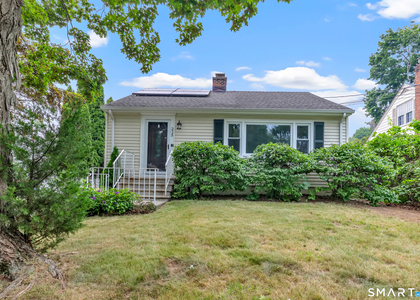 215 Bennett Street - Photo 1