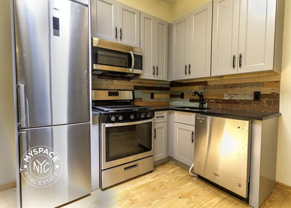 212 starr - Photo 1