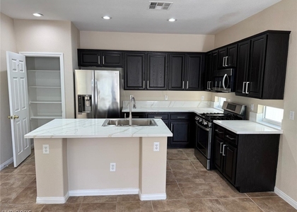 6197 Glimmering Light Avenue - Photo 1