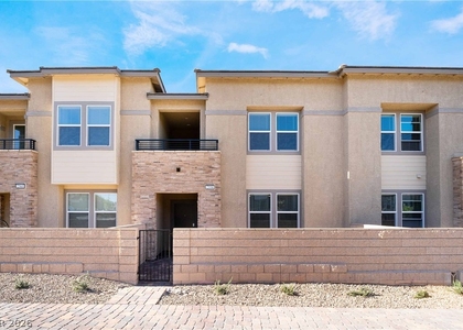 2558 Venetia Pointe Street - Photo 1