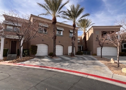 801 Dana Hills Court - Photo 1