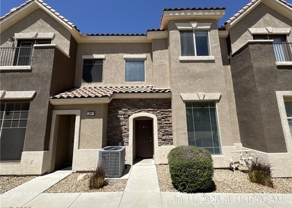 316 Fountain Crossing Lane - Photo 1