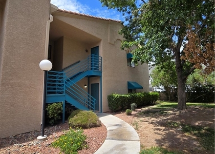 2180 Pinetop Lane - Photo 1