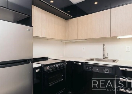 72 Maujer Street - Photo 1