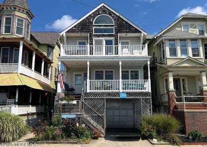 29 Broadway - Photo 1