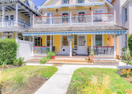 19 Webb Avenue - Photo 1