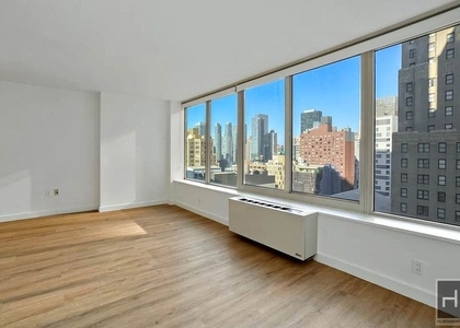 West 33rd Street - Photo 1