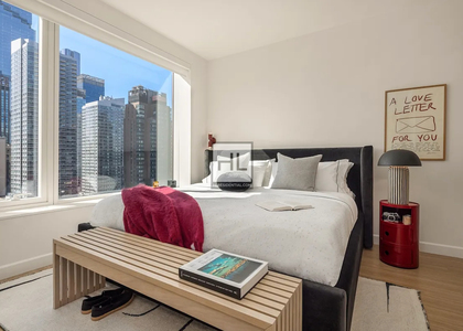10th Avenue - Photo 1