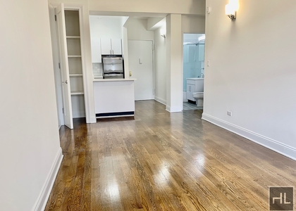 West 22 Street - Photo 1